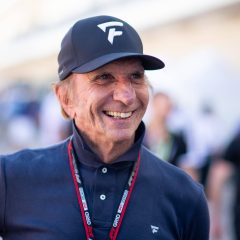 Emerson Fittipaldi BRA, Formel 1 Weltmeister 1972, 1974 mit Lotus und McLaren, USA, Formel 1 Grand Prix der USA, Circuit of the Americas Austin, Freies Training, 21.10.2022 USA, Formel 1 Grand Prix der USA, Circuit of the Americas Austin, Freies Training, 21.10.2022 Austin *** Emerson Fittipaldi BRA, Formula 1 World Champion 1972, 1974 with Lotus and McLaren , USA, Formula 1 Grand Prix of the USA, Circuit of the Americas Austin, Free Practice, 21 10 2022 USA, Formula 1 Grand Prix of the USA, Circuit of the Americas Austin, Free Practice, 21 10 2022 Austin Copyright: xEibner/Memmlerx EP_MMR